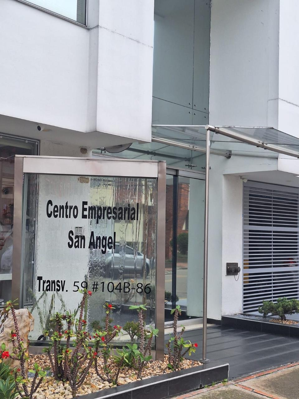conoce-oficinas-fluent-1