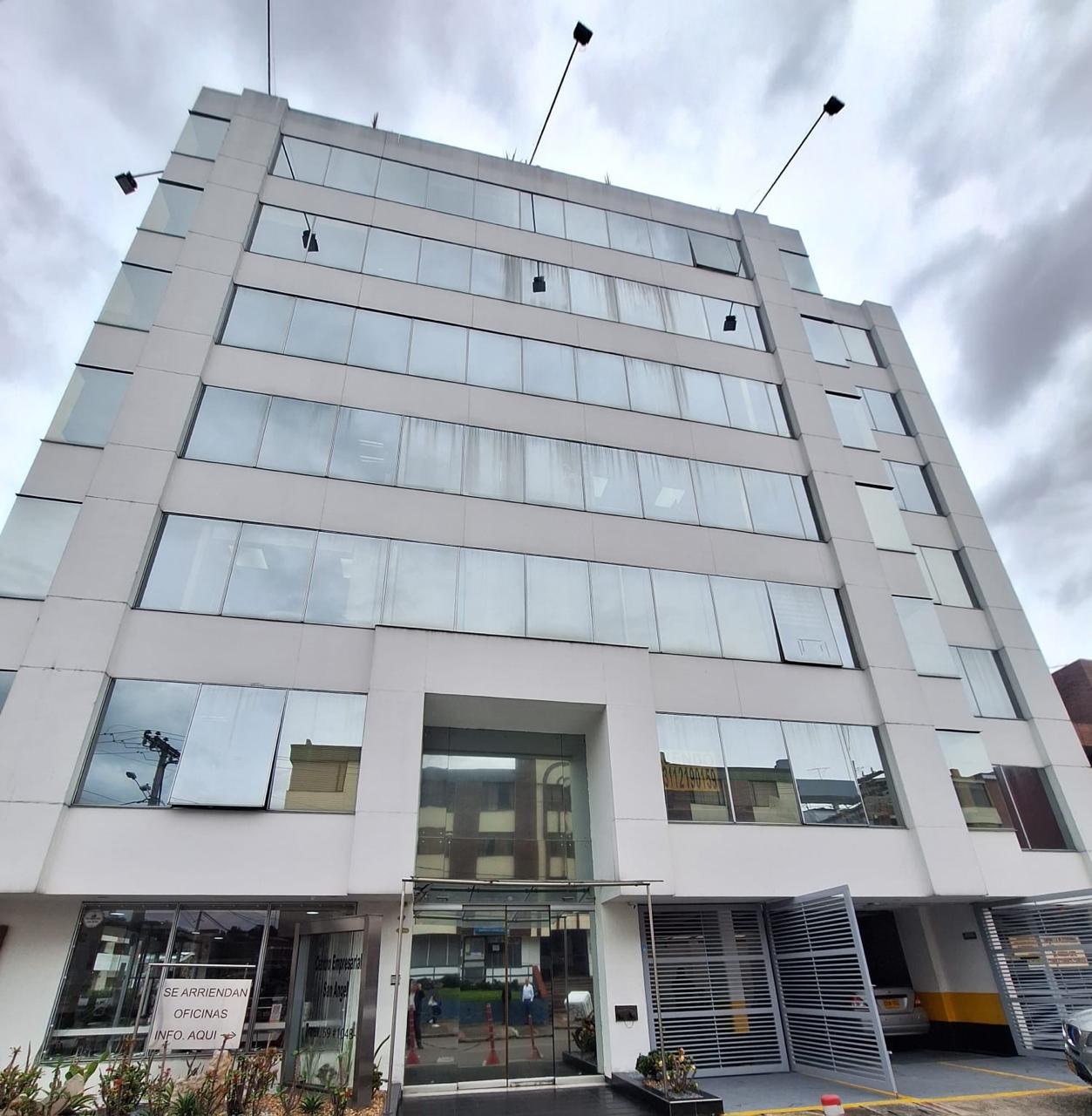 conoce-oficinas-fluent-2
